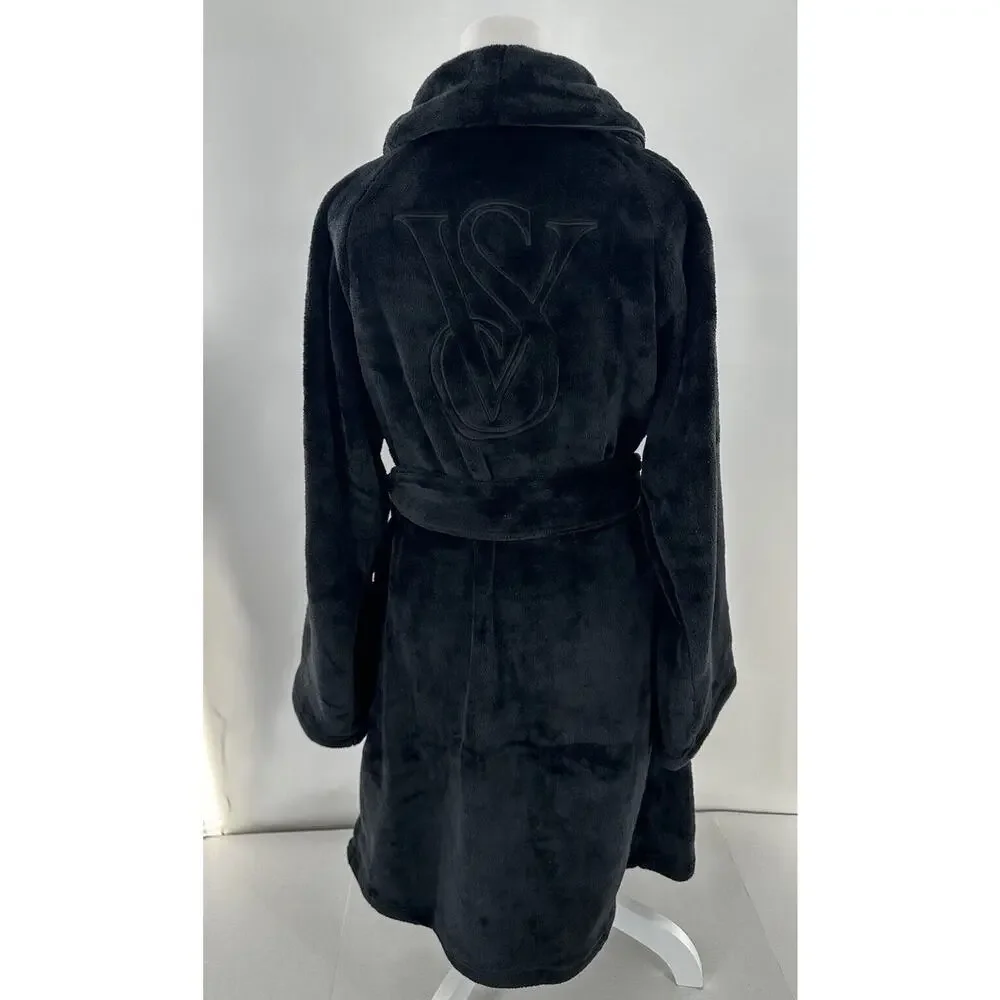 Victorias Secret Robe Sz M/L Fluffy Logo VS Black Short Cozy Soft Plush Bath NWT - Picture 5 of 9